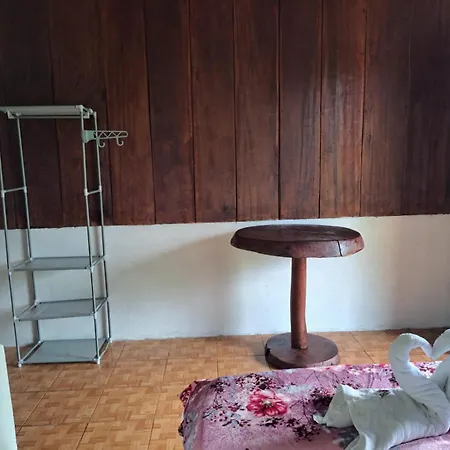 Posada Rio Celeste In Bed & Breakfast